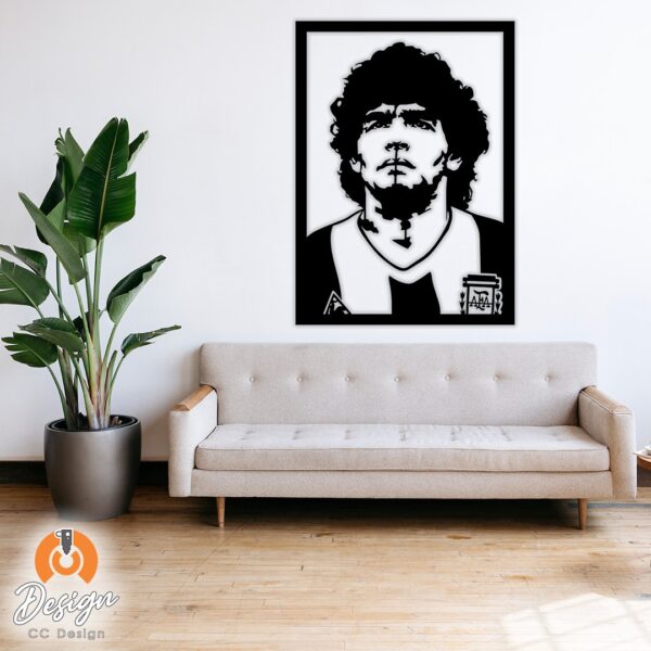 CARA MARADONA