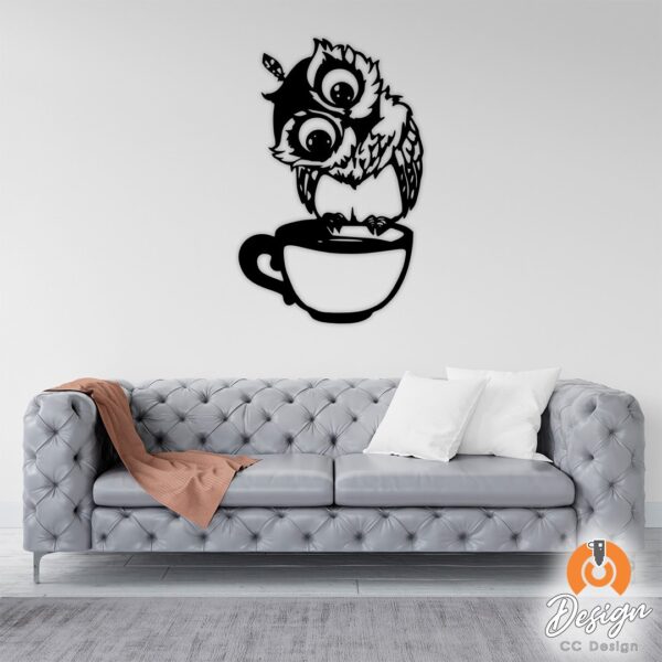 BUHO EN TAZA